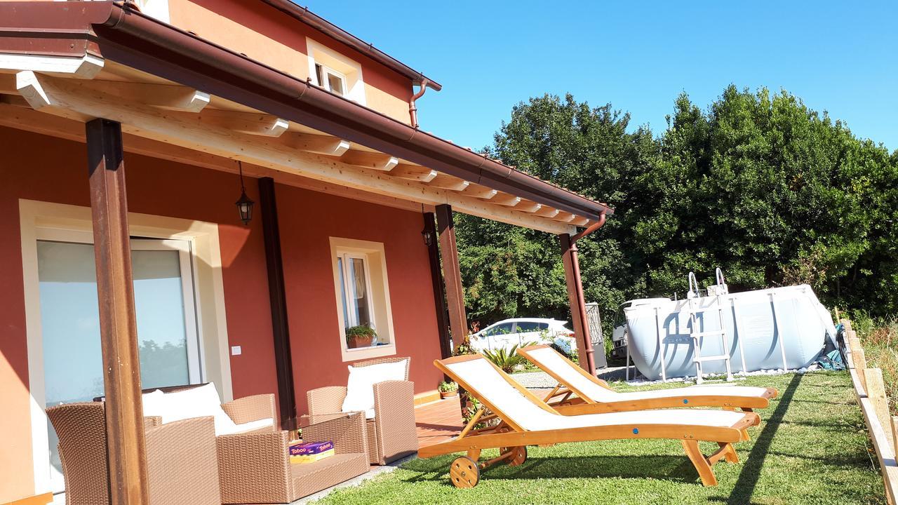 Casa Vacanza Alba Sarzana Exterior photo